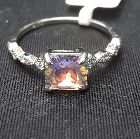 Charmed Aroma Jewelry - 3 for 35 - NWT Size 10 - Pink Ombre Ring